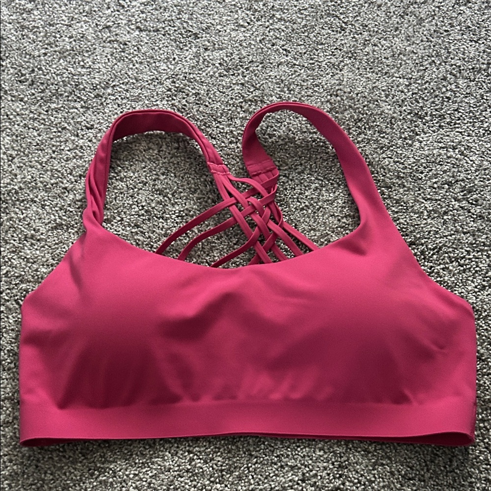 Lululemon Flexyflex strappy yoga bra
